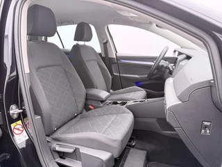 Volkswagen Golf – thumbnail 34