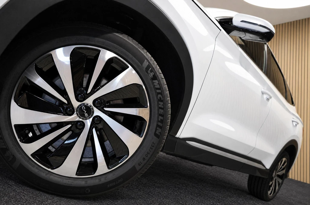 BYD SEAL U – foto 25