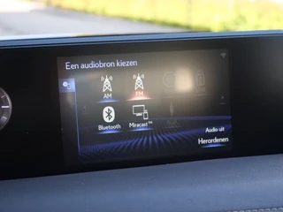 Lexus UX – thumbnail 29