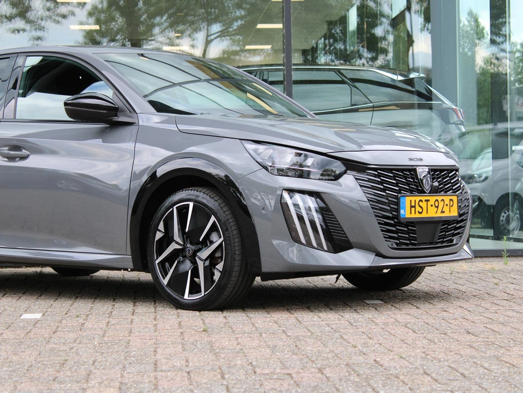 Peugeot 208 – foto 6