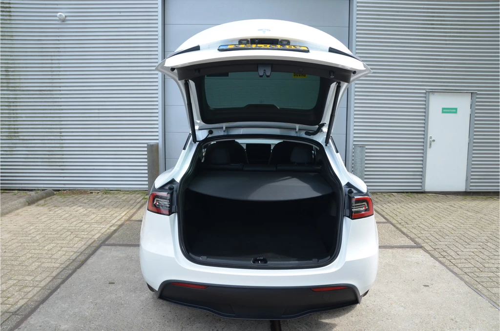 Tesla Model Y – foto 33