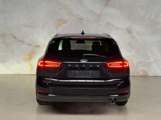 Ford Focus – thumbnail 3