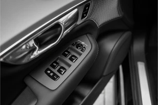 Volvo XC90 – thumbnail 51
