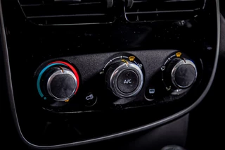Renault Clio – thumbnail 28