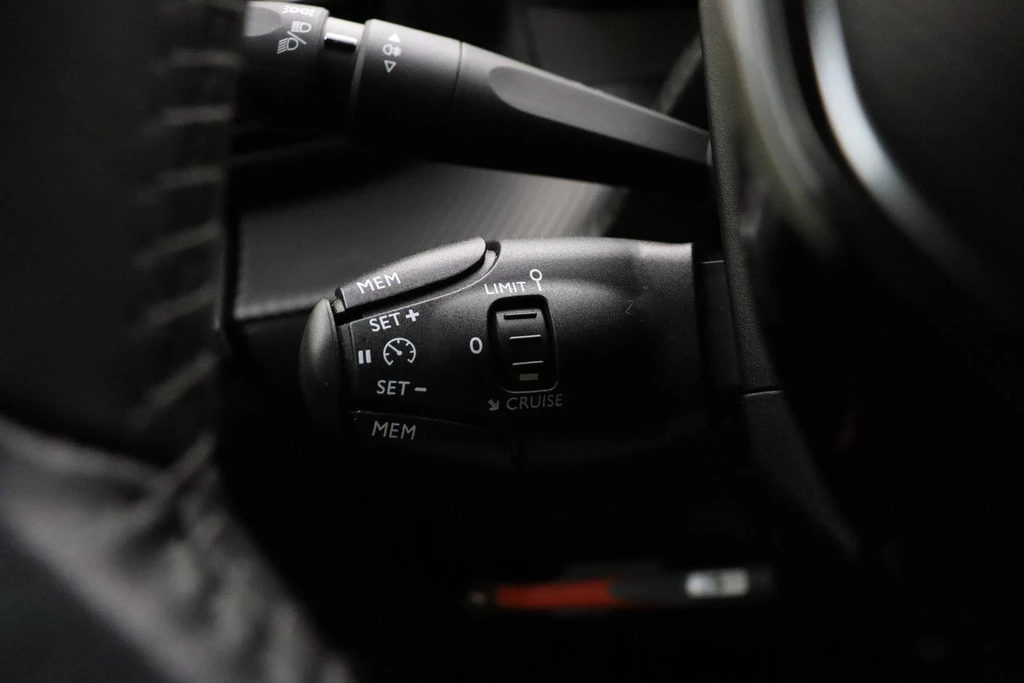 Peugeot 208 – foto 27