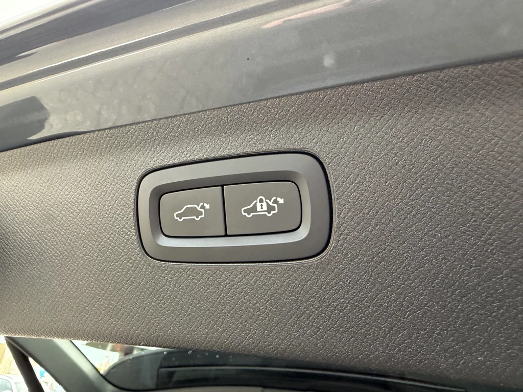 Volvo XC90 – foto 30