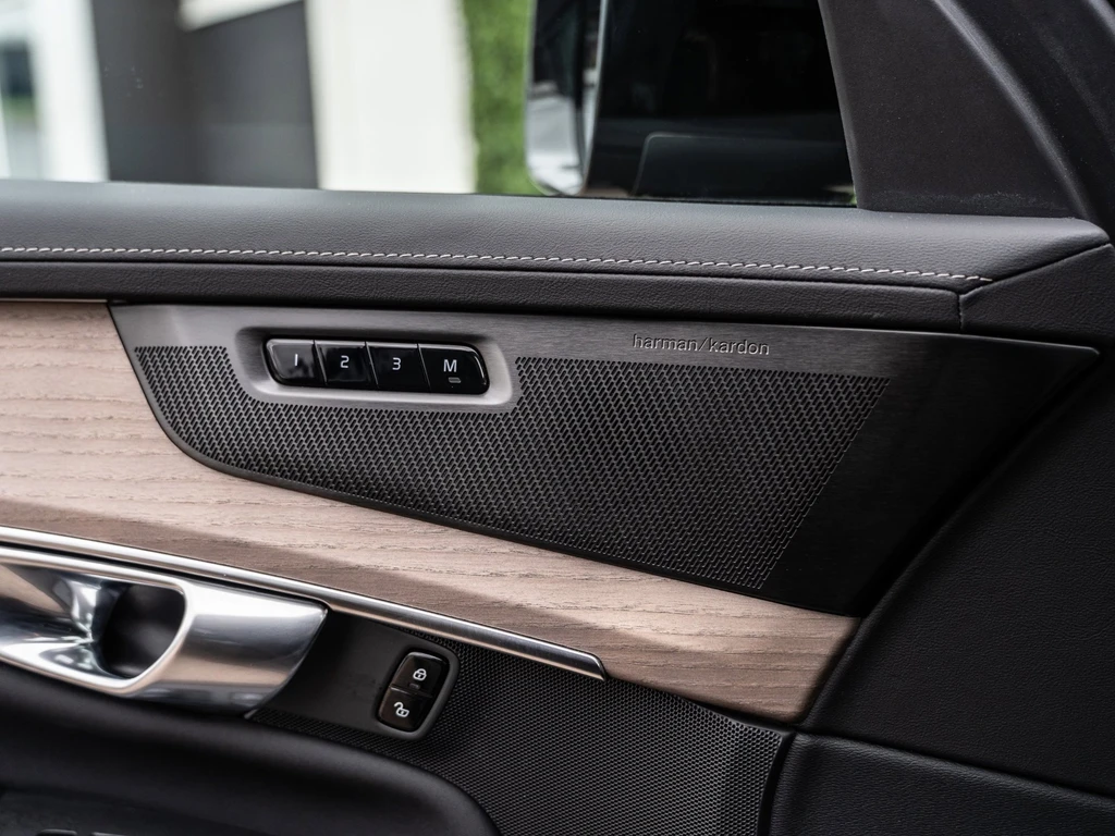 Volvo XC90 – foto 24