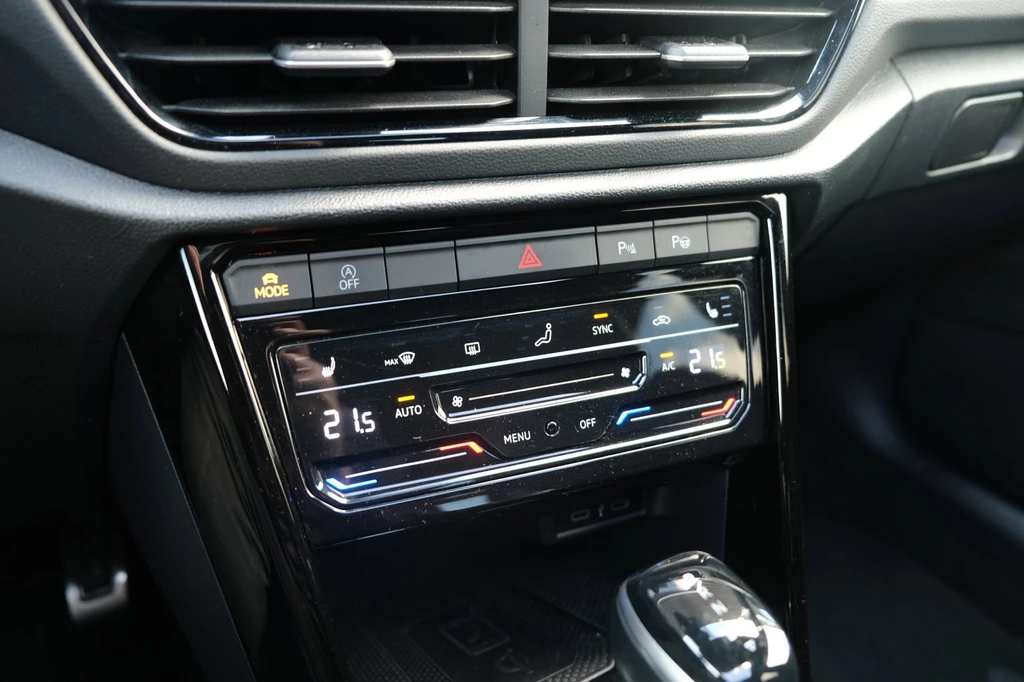 Volkswagen T-Roc – foto 30