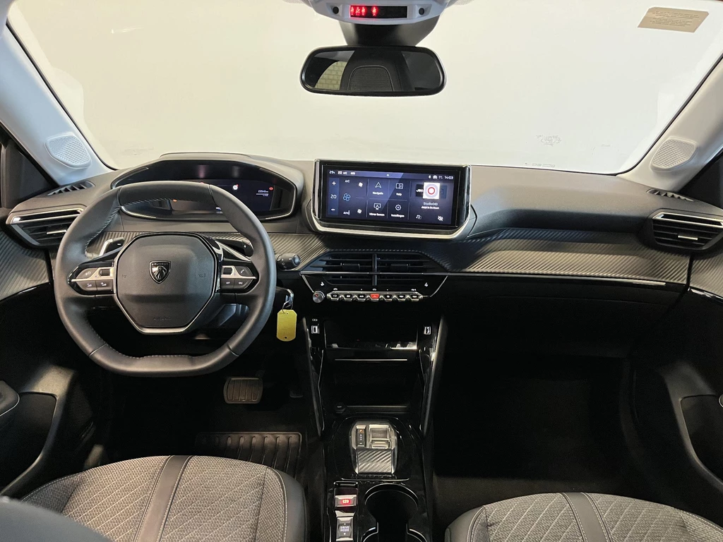 Peugeot 208 – foto 10