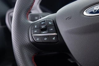 Ford Kuga – thumbnail 18