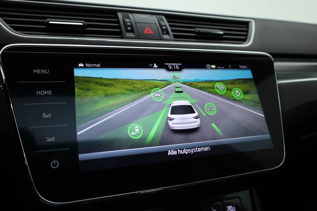 Škoda Superb – foto 26