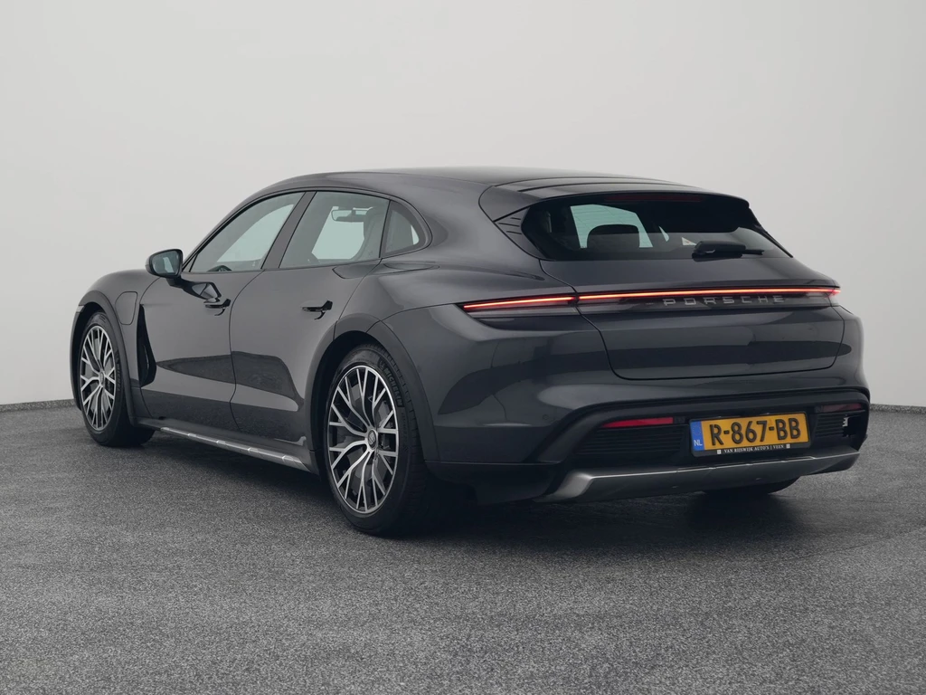 Porsche Taycan – foto 5