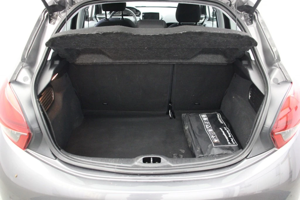 Peugeot 208 – foto 19
