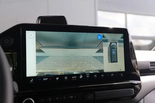 Ford E-Transit Custom – thumbnail 12