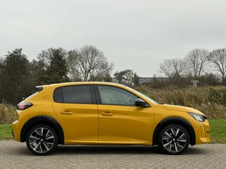 Peugeot 208 – thumbnail 7