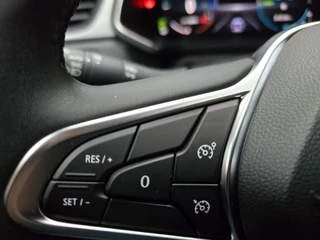 Renault Captur – thumbnail 16