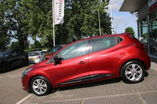 Renault Clio – thumbnail 2