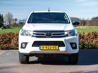 Toyota Hilux – thumbnail 17