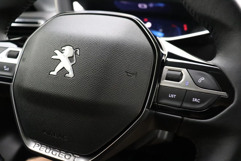 Peugeot 208 – foto 19