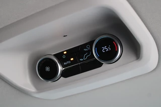 Ford Tourneo Custom – thumbnail 43