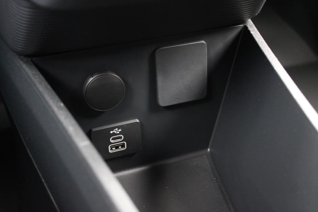 Ford E-Transit Courier – foto 36