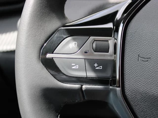 Peugeot 208 – thumbnail 24