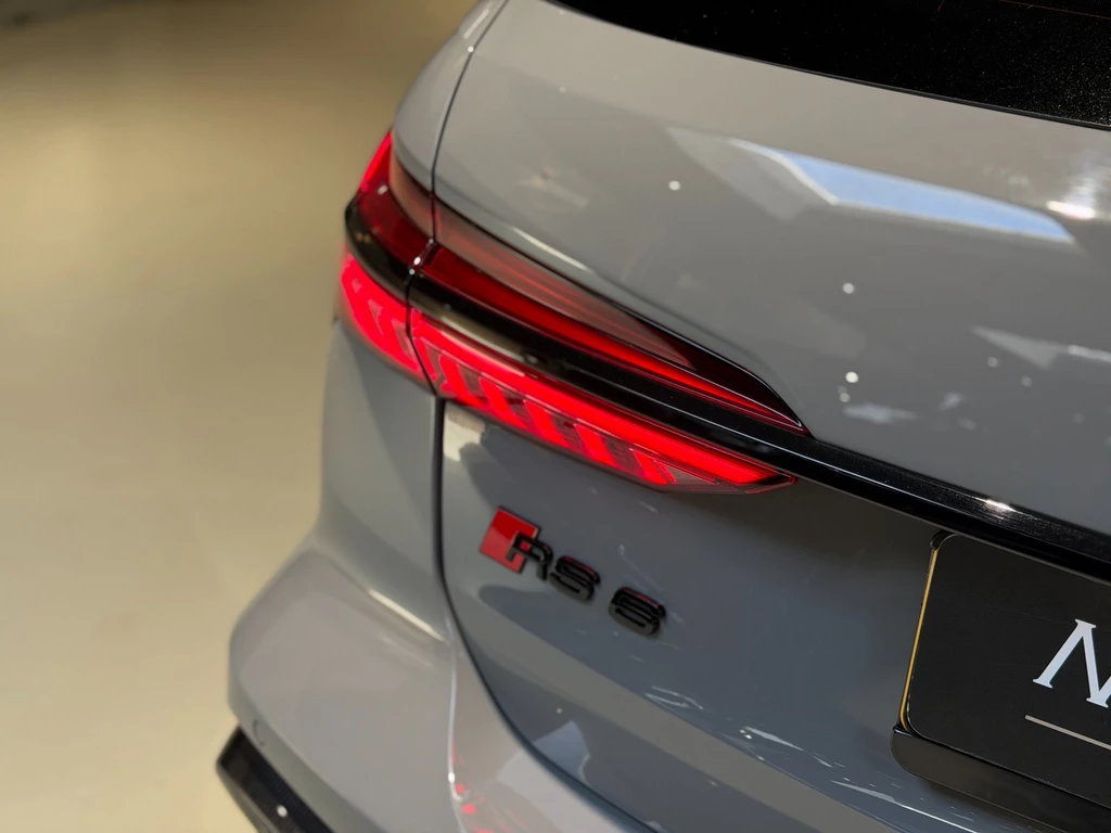 Audi RS6 – foto 13