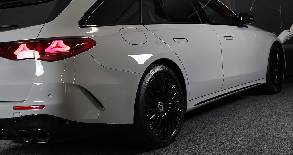 Mercedes-Benz E-Klasse – foto 10