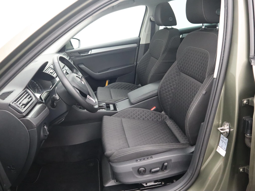 Škoda Superb – foto 25