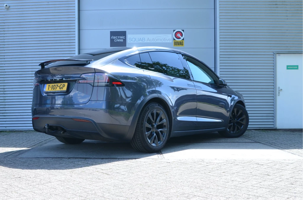 Tesla Model X – foto 4