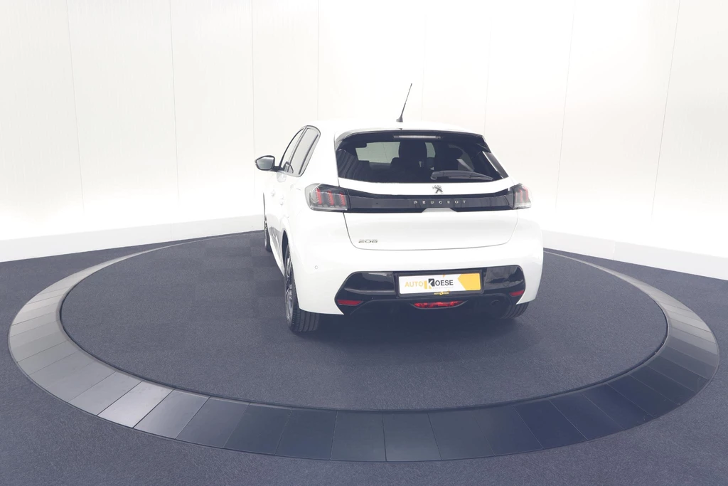 Peugeot 208 – foto 6
