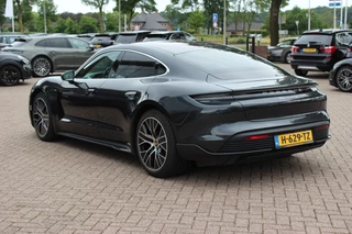 Porsche Taycan – thumbnail 3