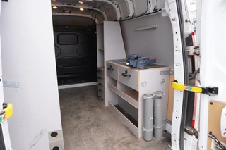 Ford Transit Custom – thumbnail 9