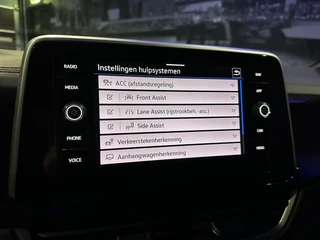 Volkswagen T-Roc – thumbnail 28