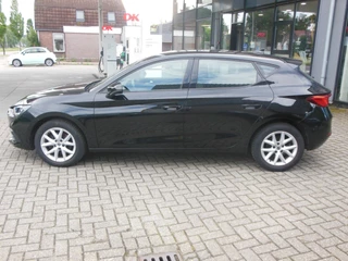 SEAT Leon – thumbnail 2