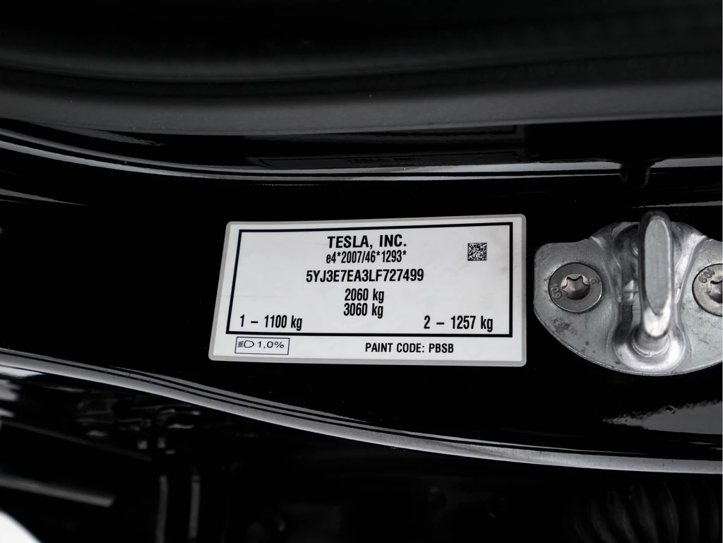 Tesla Model 3 – foto 32