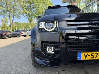 Land Rover Defender – thumbnail 9