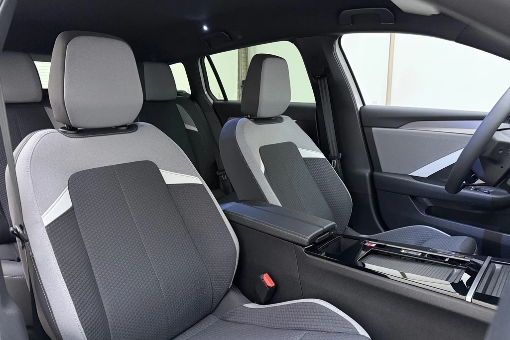 Opel Astra – foto 13