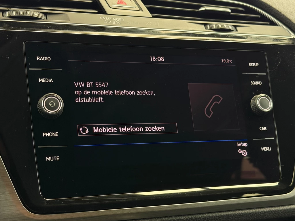 Volkswagen Touran – foto 19