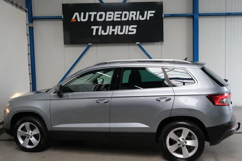 Skoda Karoq 1.5 TSI ACT Ambition Business Automaat - N.A.P. Airco, Cruise, Navi, PDC, Carplay, Trekhaak.
