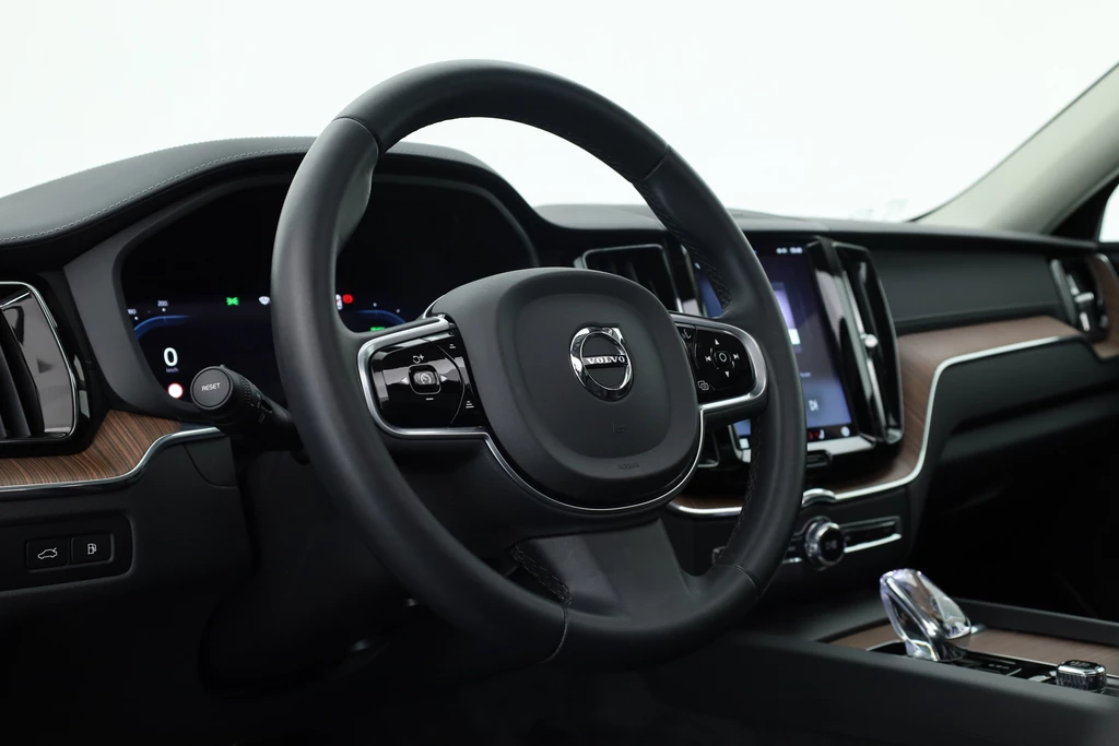 Volvo XC60 – foto 10