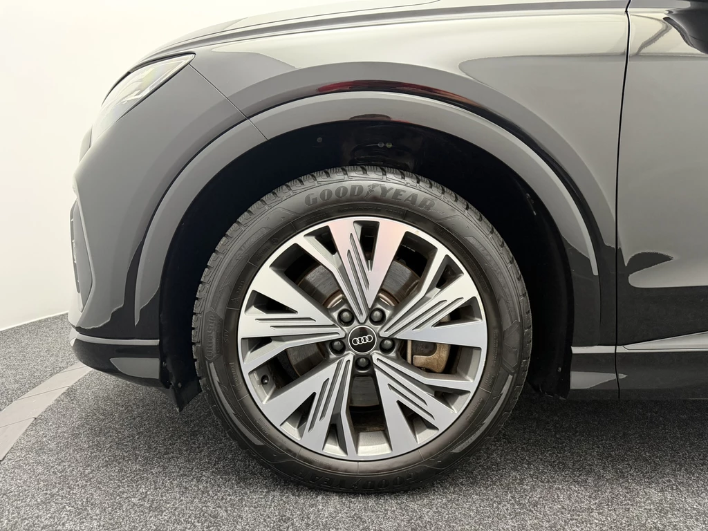 Audi Q4 e-tron – foto 18