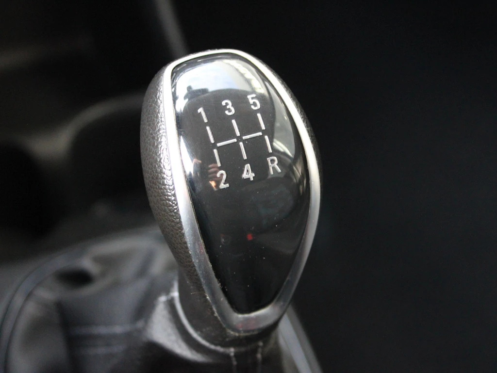 Opel KARL – foto 23