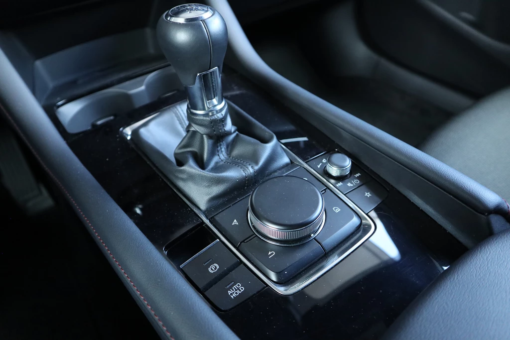 Mazda 3 – foto 19