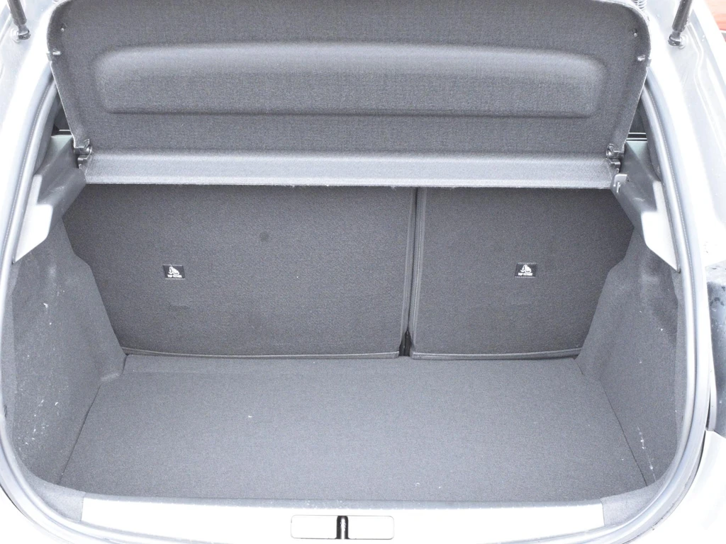 Peugeot 208 – foto 23