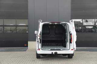 Ford E-Transit Custom – thumbnail 10