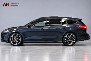 Ford Focus – thumbnail 2