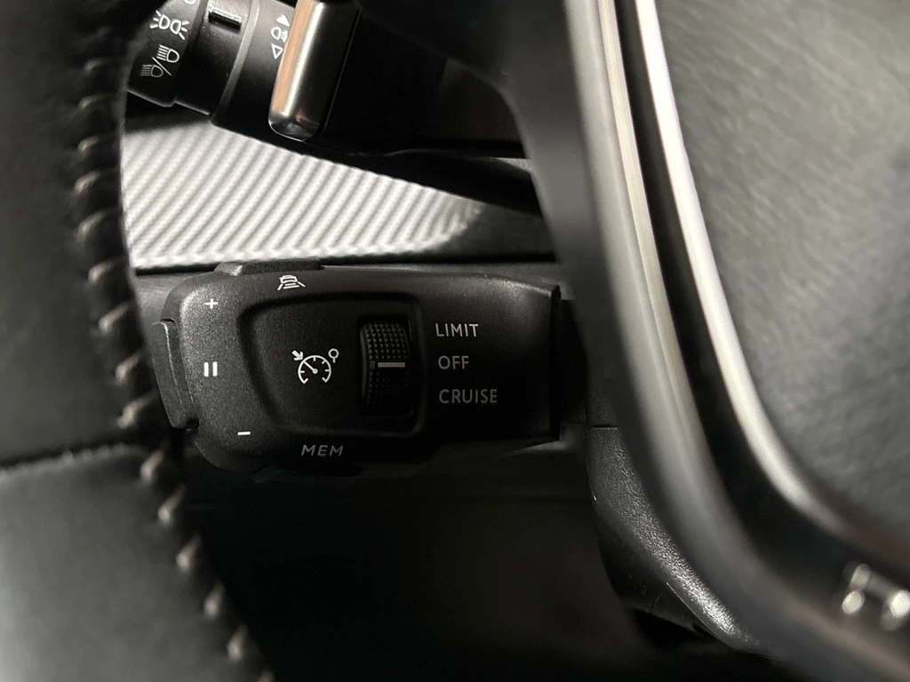 Peugeot 208 – foto 18