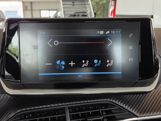Peugeot 208 – thumbnail 30