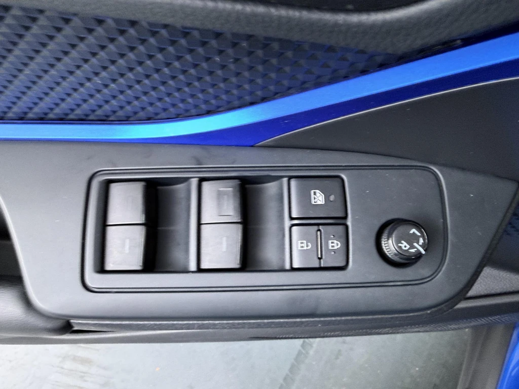 Toyota C-HR – foto 15